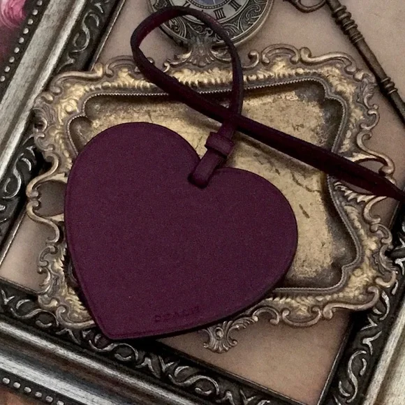 COACH • Plum Heart Bag Ornament Accessory Add On FOB Hangtag Charm - Picture 2 of 3